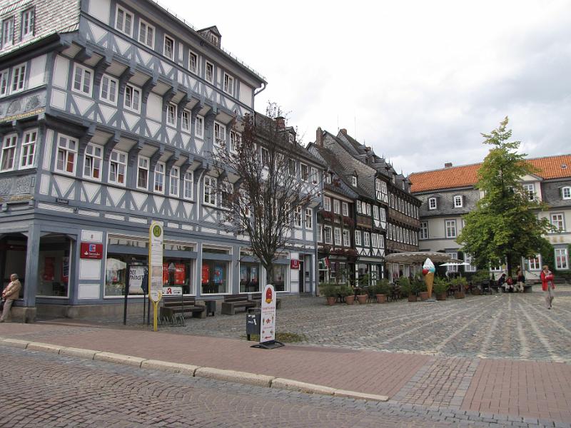 goslar_der schuhhof.jpg - Een fraai plein: der Schuhhof.